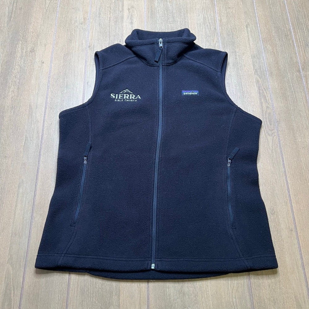 Patagonia Fleece Vest Womens L Black Synchilla Full Zip Sierra Bible Church Logo - Picture 2 of 9